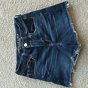 American Eagle Hi-Rise Shortie Stretch Fringe Jean Shorts. Size 4